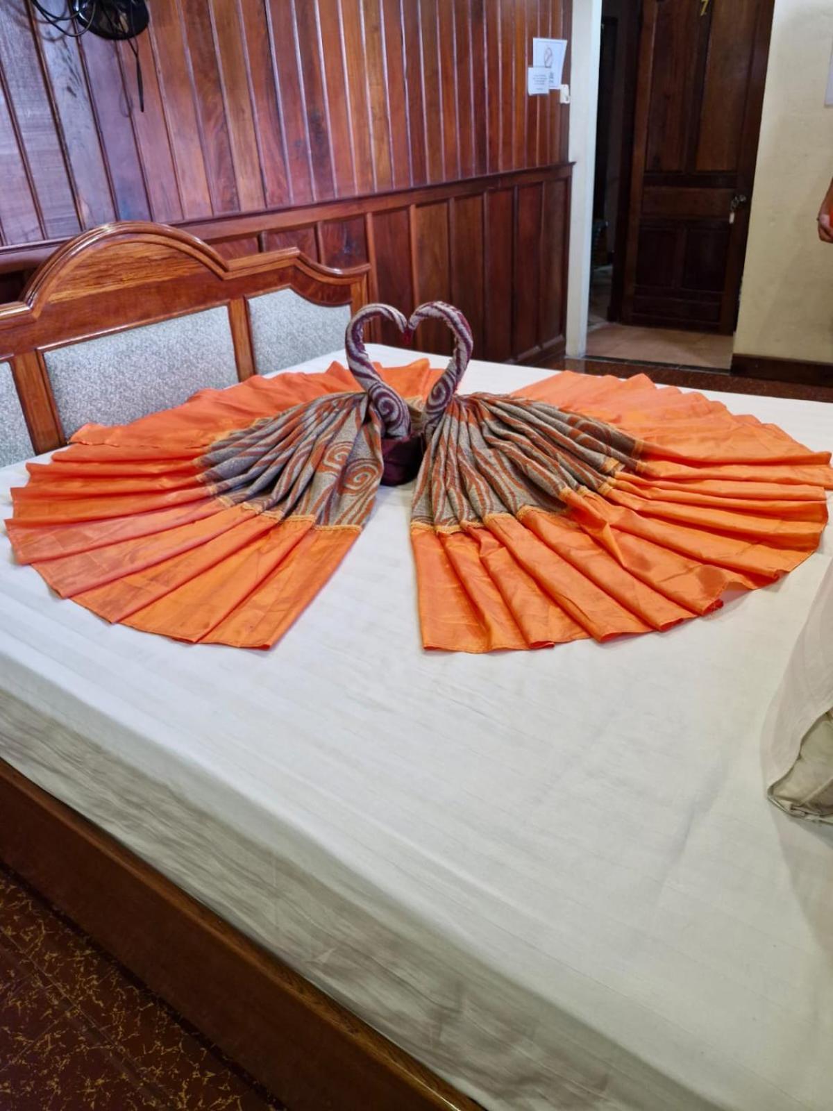 Sakura Wood House Hotel Luang Prabang Exterior foto
