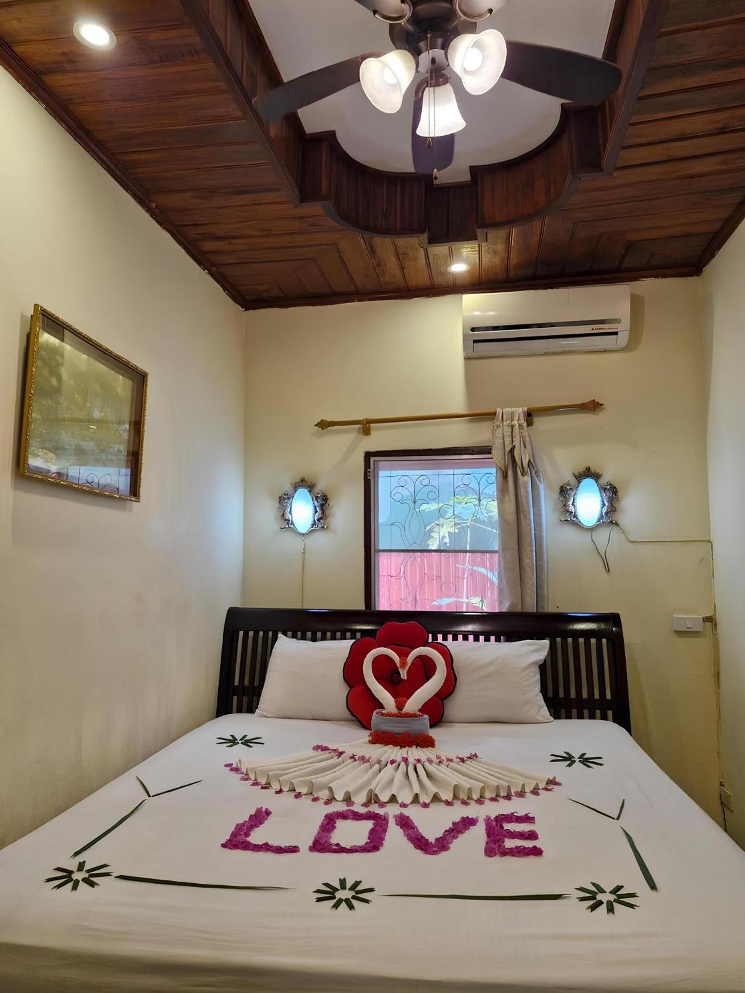 Sakura Wood House Hotel Luang Prabang Exterior foto