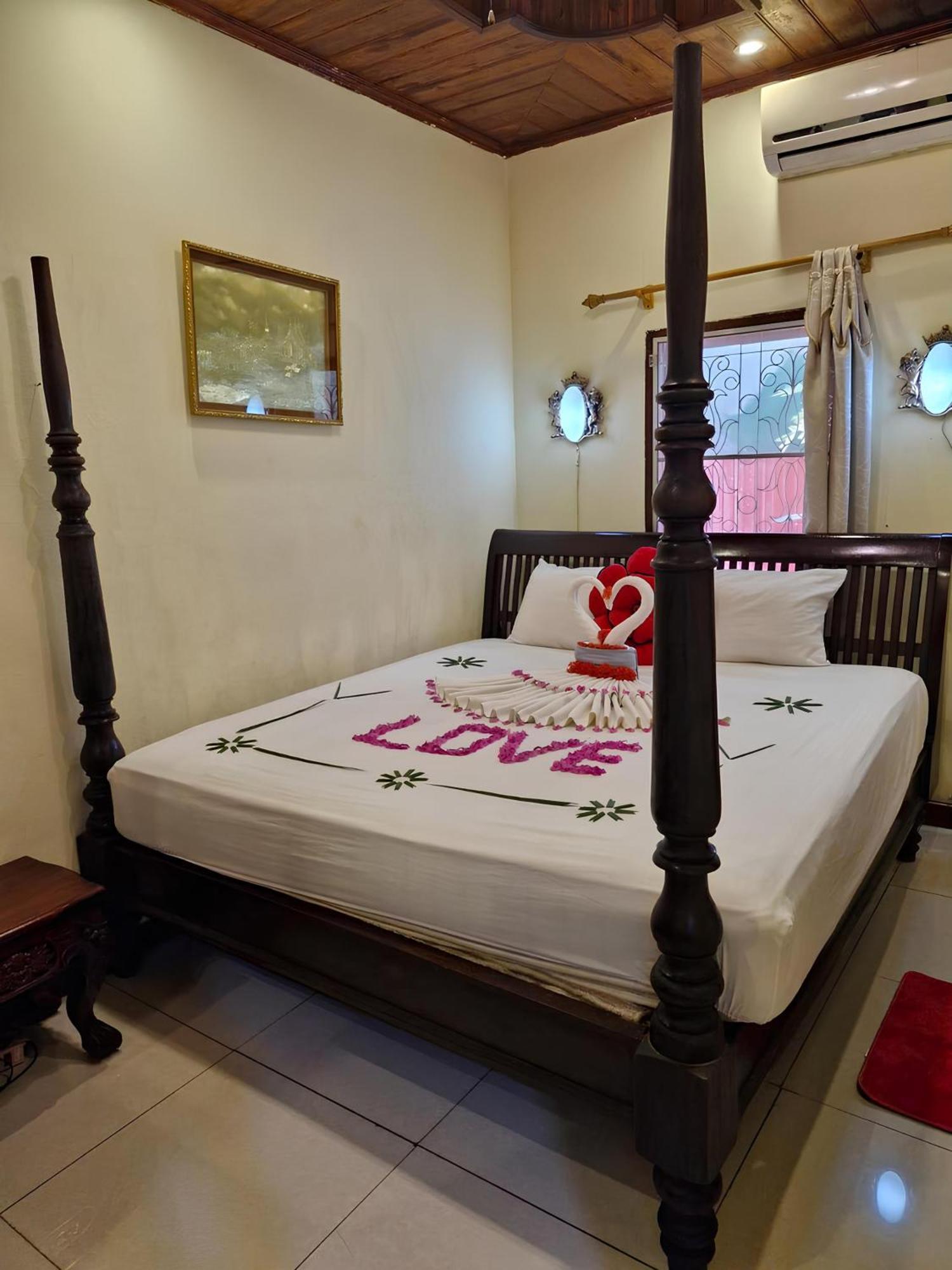 Sakura Wood House Hotel Luang Prabang Exterior foto