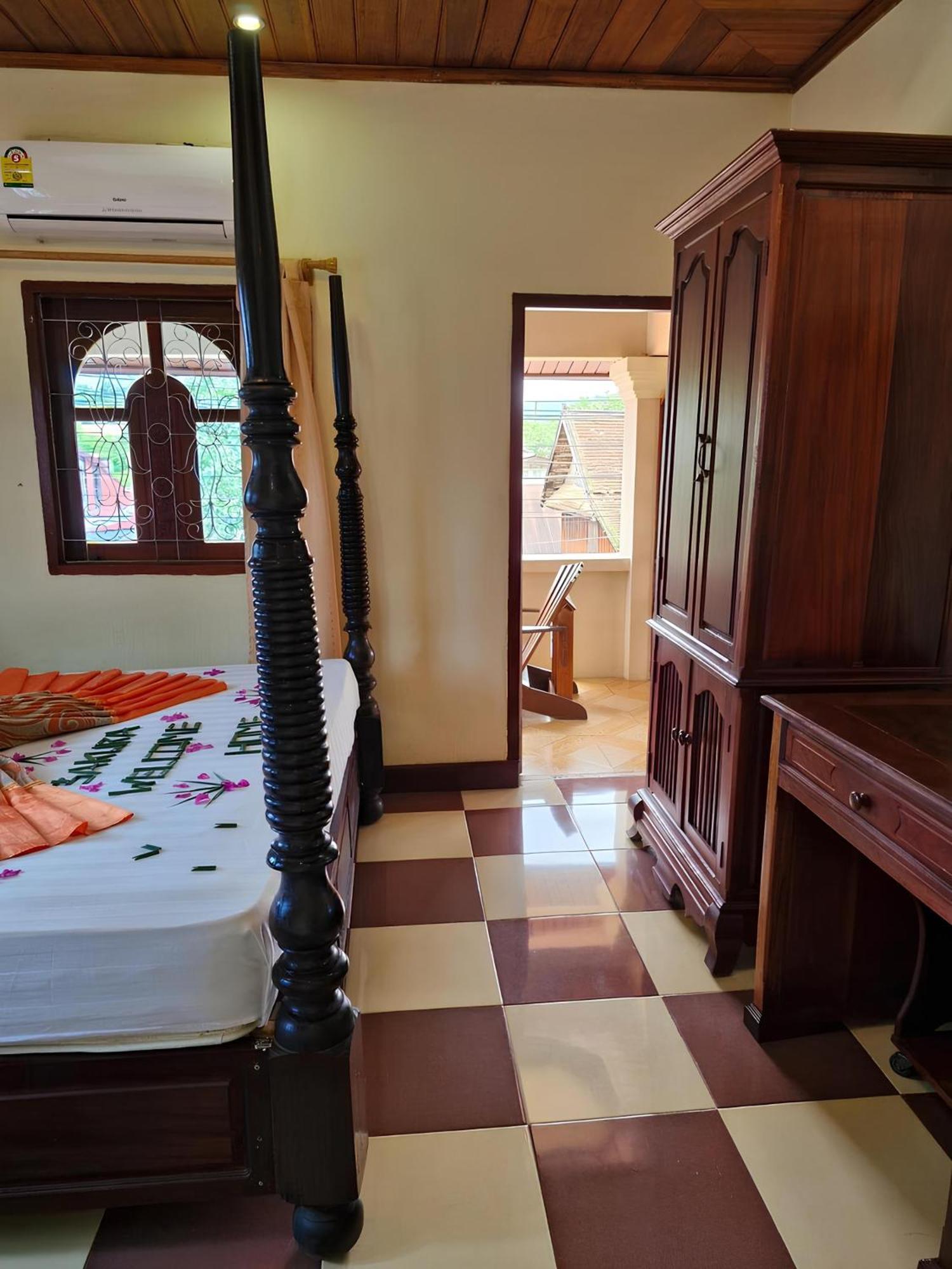 Sakura Wood House Hotel Luang Prabang Exterior foto